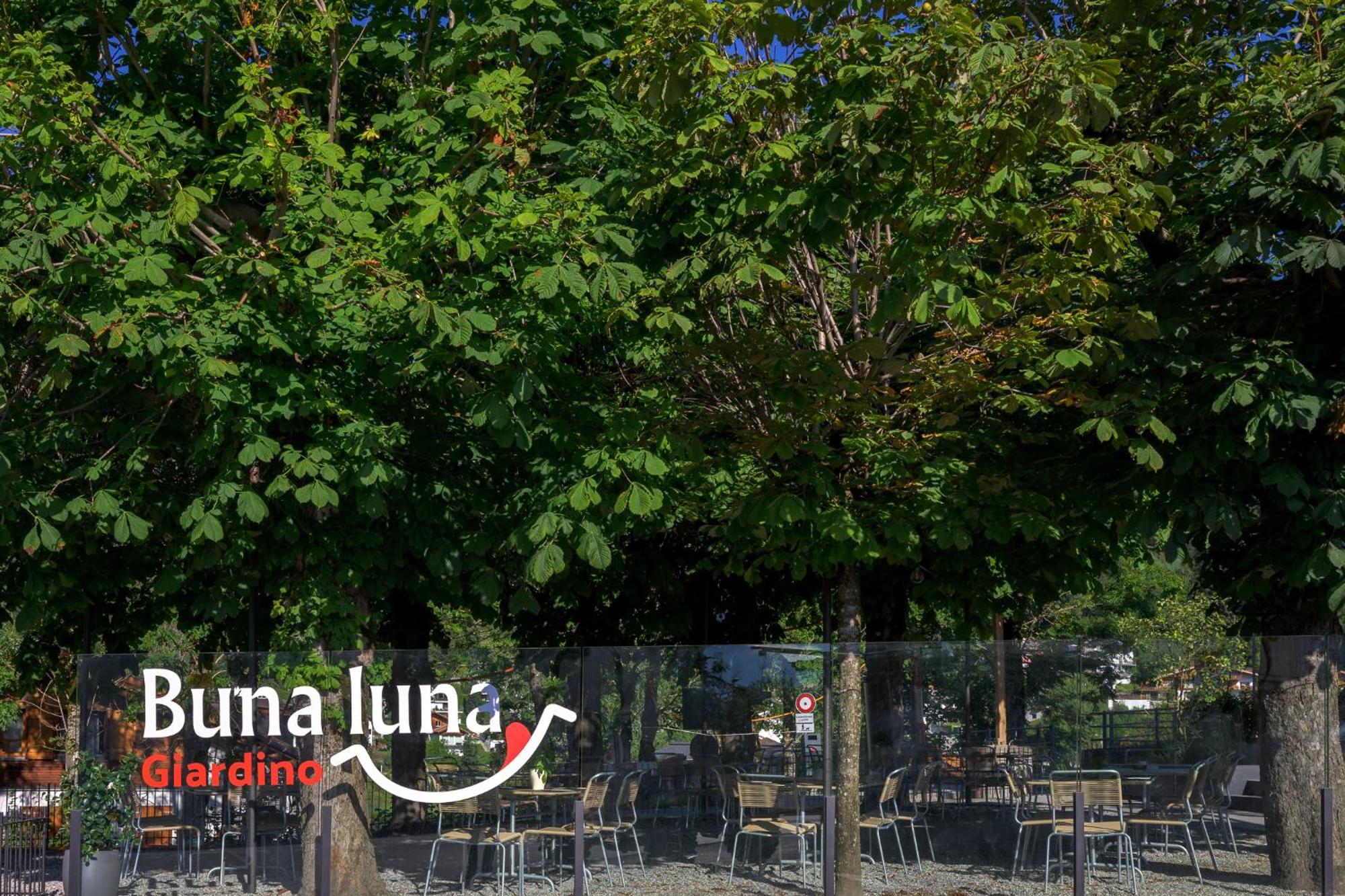 Hotel Buna Luna By Seehof Лаакс Екстериор снимка